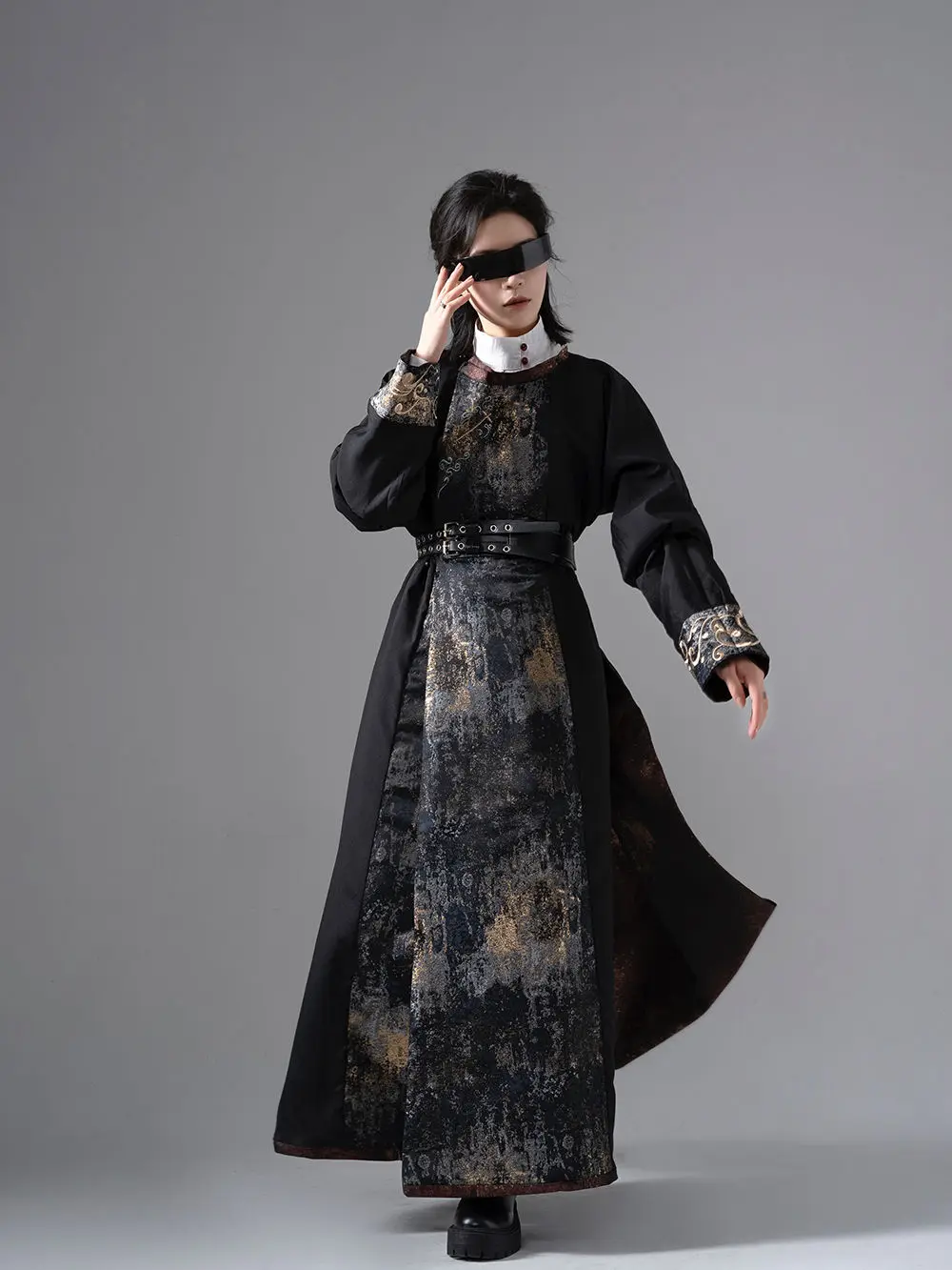 Abito di seta cinese Costume D - Robe Silk Women recensione e prezzo