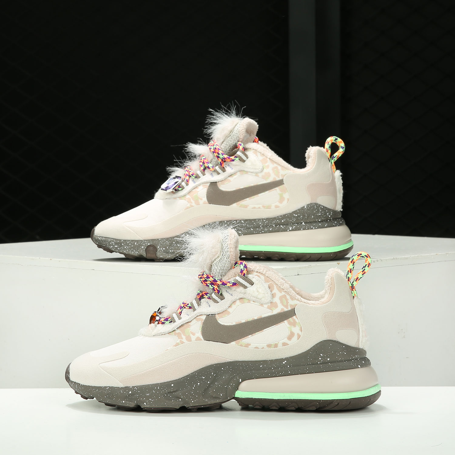 Scarpe da corsa da allenamento - Nike Shoes Air Max 270 recensione e prezzo